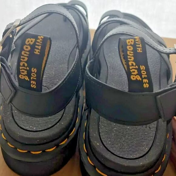 New Dr. Martens Avry Toe Loop Platform Leather Sandals -Black- Women’s Size US 8 - Picture 3 of 6